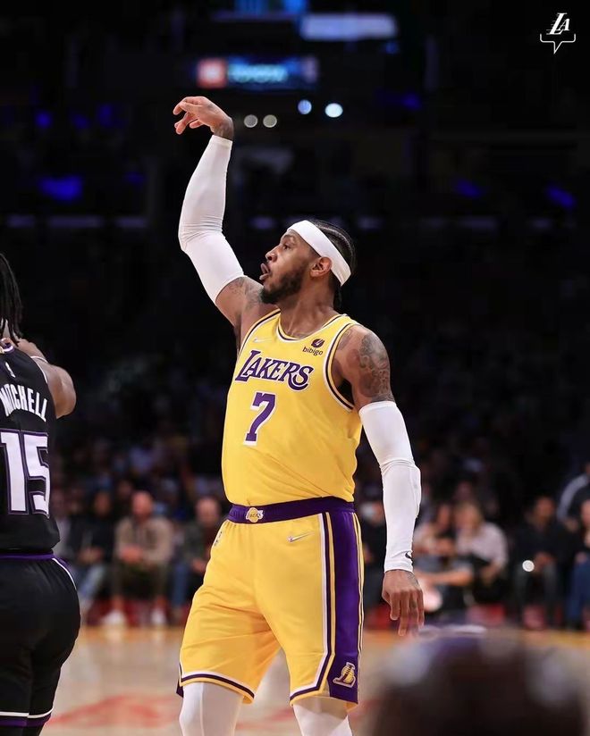 Kaiyun APP-CBA季后赛赛程吃紧，曼城今夜手感冰凉，媒体盛赞，轮换策略成焦点